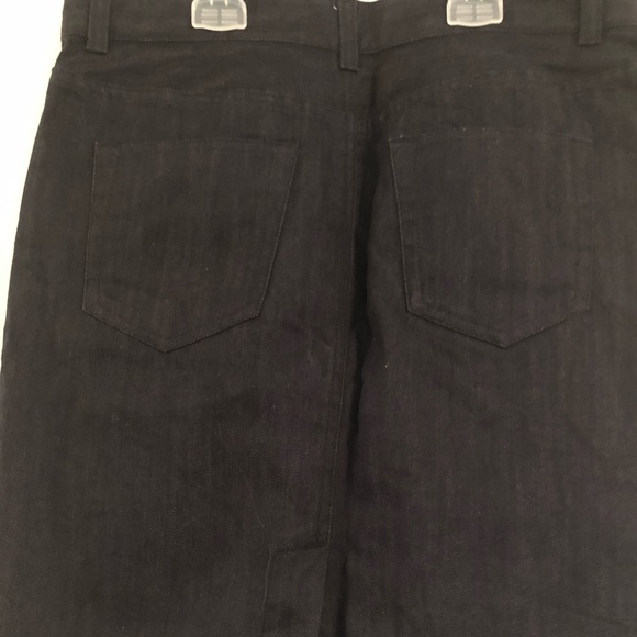 Dark denim skirt - Picture 2 of 3